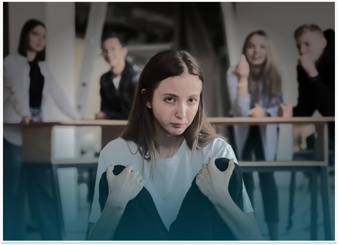 Illustration of societal pressures contributing to anorexia nervosa in women.