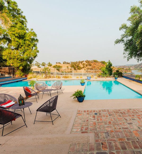A Lower Grade Pool At a Depression Center